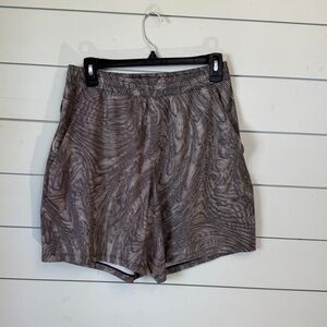 Lululemon pace breaker short‎ 7" Linerless men's size medium